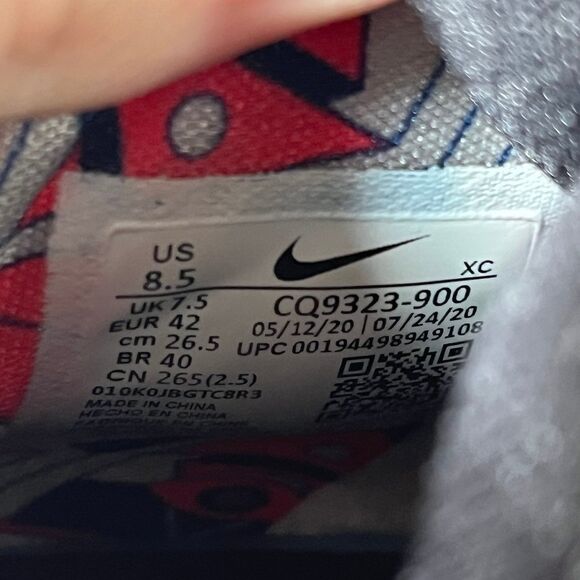 Nike Kybrid S2 What The Kyrie Pineapple House Spongebob Mens 8.5 CQ9323-900 main image 5